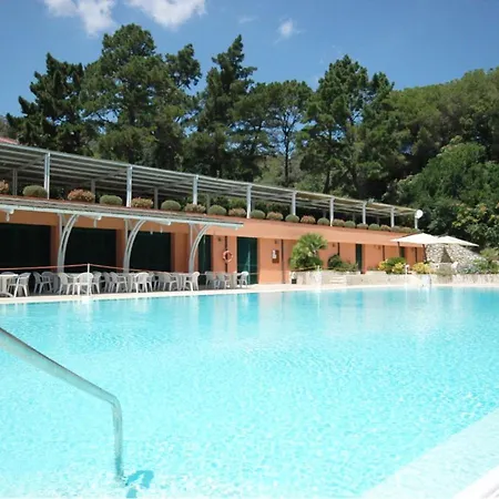 Appartamenti Capo D'Arco *